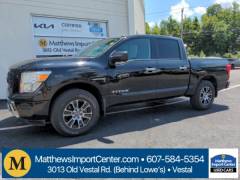 2021 Nissan Titan SV