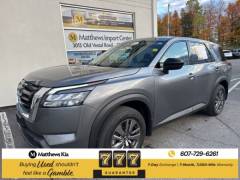 2024 Nissan Pathfinder S