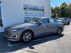 2023 Hyundai Sonata Hybrid Blue